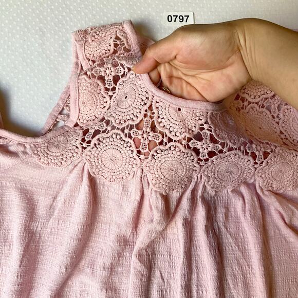 Time and Tru Women Off Shoulder Blouse size L (12-14) Sweet Pink 3/4 Sleeve Lace - Picture 6 of 9
